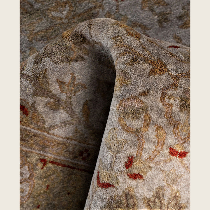 Grey Traditional Samsara Wool Runner - 3' x 16'3"