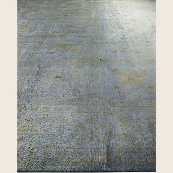 Grey Traditional Samsara Wool Rug - 12'1" x 15'7"