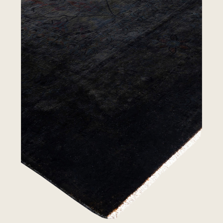 Black Traditional Samsara Wool Rug - 8'3" x 9'10"