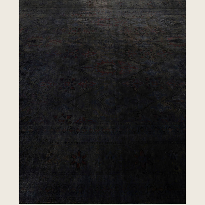 Black Traditional Samsara Wool Rug - 8'3" x 9'10"
