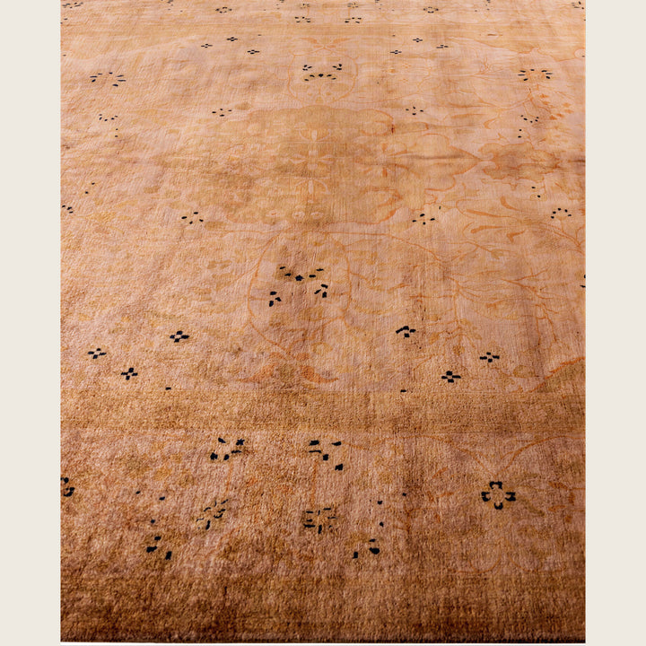 Brown Traditional Samsara Wool Rug - 8'1" x 9'10"