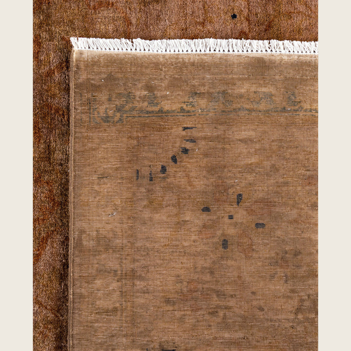 Brown Traditional Samsara Wool Rug - 8'1" x 9'10"