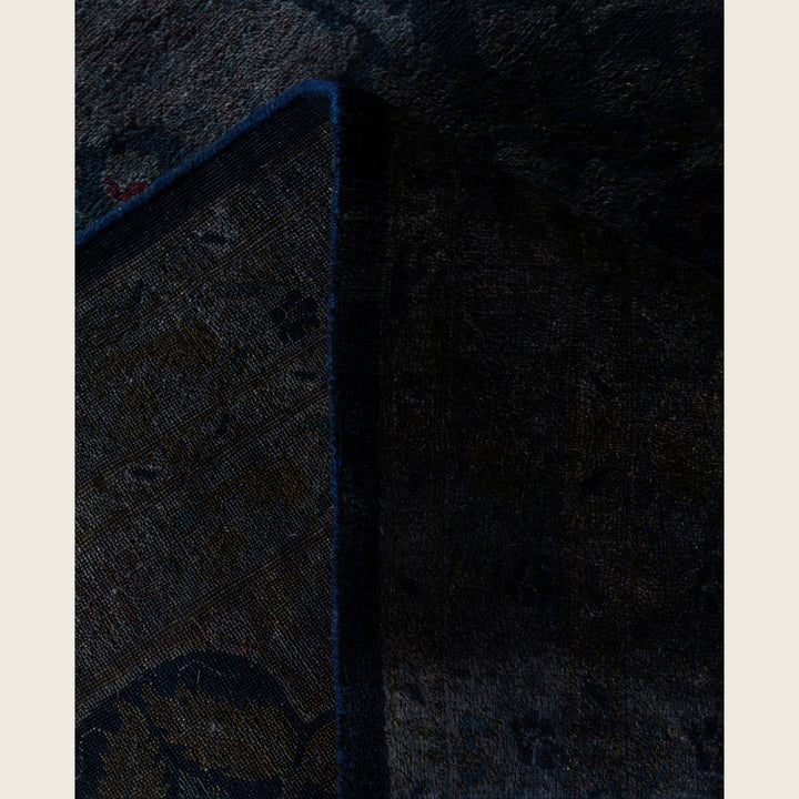 Black Traditional Samsara Wool Rug - 8'10" x 11'10"