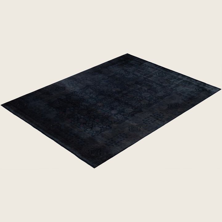 Black Traditional Samsara Wool Rug - 8'10" x 11'10"