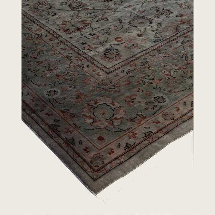 Grey Traditional Samsara Wool Rug - 6'3" x 9'3"