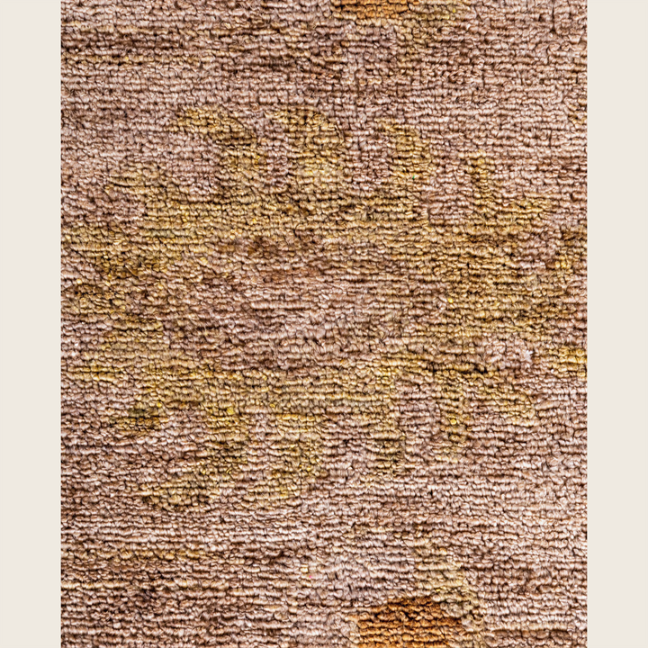 Beige Traditional Samsara Wool Rug - 8'2" x 9'10"