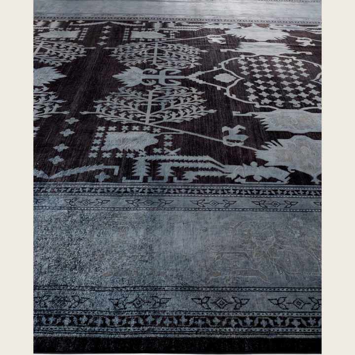 Black Traditional Samsara Wool Rug - 10'5" x 14'8"