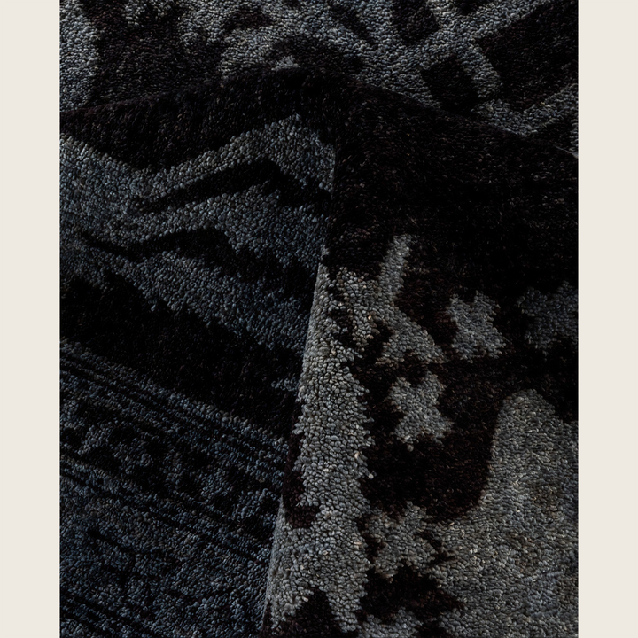 Black Traditional Samsara Wool Rug - 10'5" x 14'8"