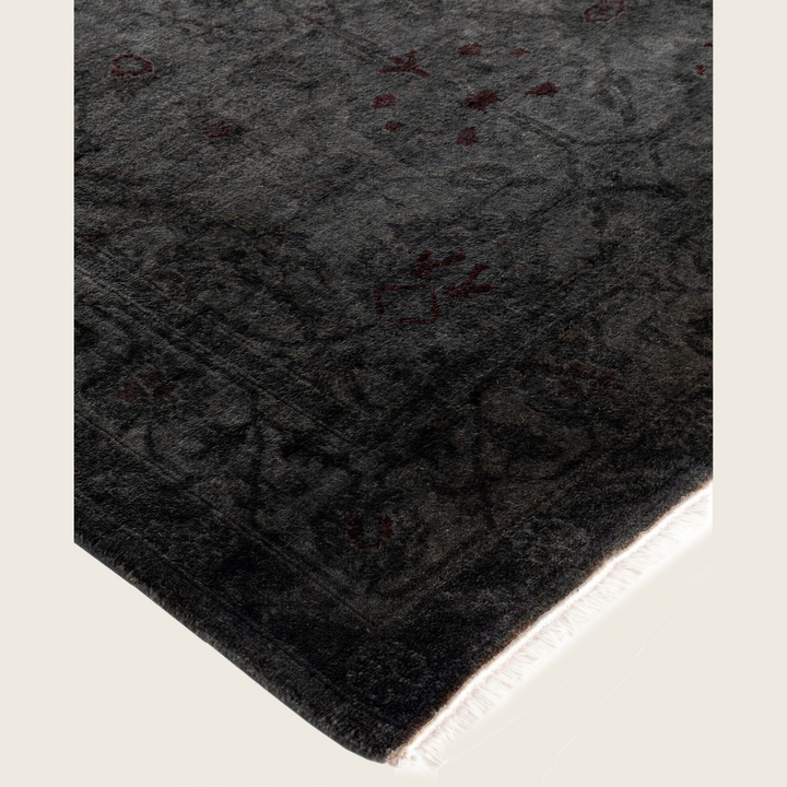 Grey Traditional Samsara Wool Runner - 3' x 11'10"