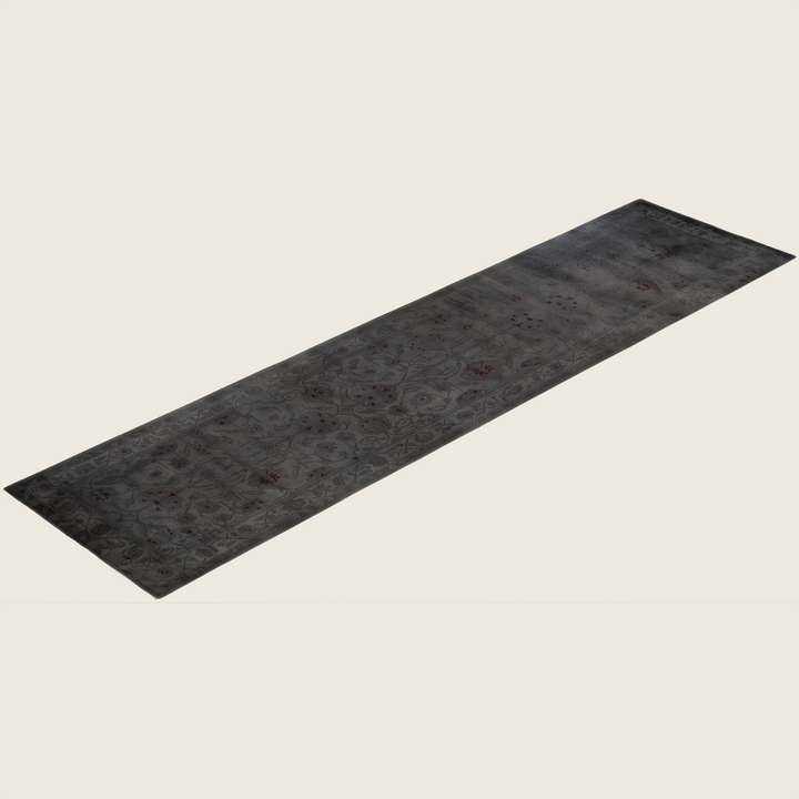 Grey Traditional Samsara Wool Runner - 3' x 11'10"
