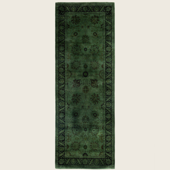 Green Traditional Samsara Wool Runner - 3' x 8'9"
