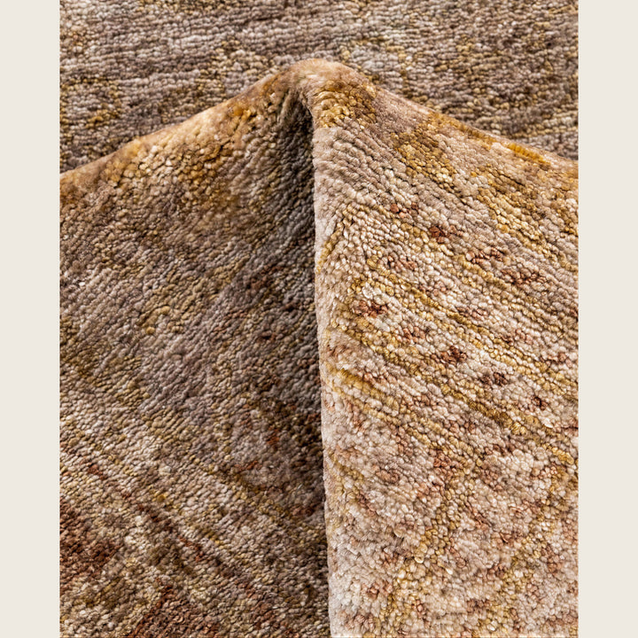 Beige Traditional Samsara Wool Runner - 2'7" x 7'9"