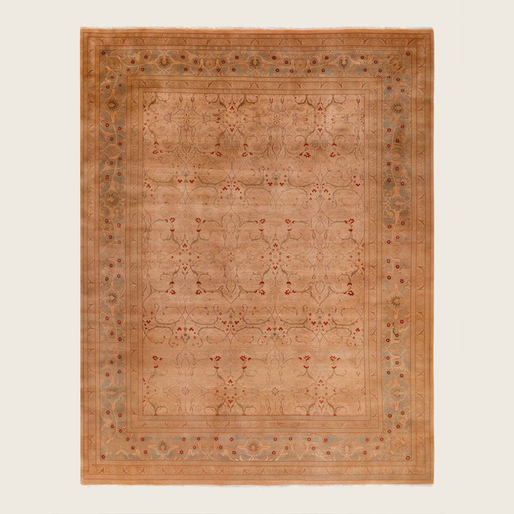 Ivory Traditional Samsara Wool Rug - 8'1" x 10'6"