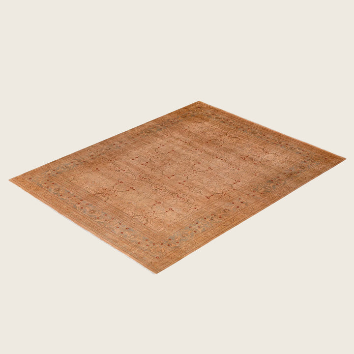 Ivory Traditional Samsara Wool Rug - 8'1" x 10'6"