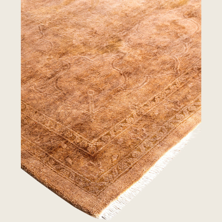 Beige Traditional Samsara Wool Rug - 10'3" x 13'8"