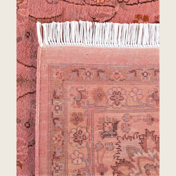 Pink Traditional Samsara Wool Rug - 8'2" x 10'4"