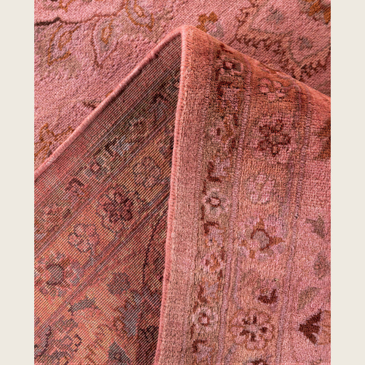 Pink Traditional Samsara Wool Rug - 8'2" x 10'4"