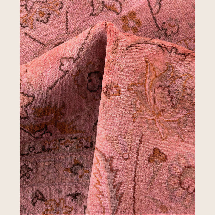 Pink Traditional Samsara Wool Rug - 8'2" x 10'4"