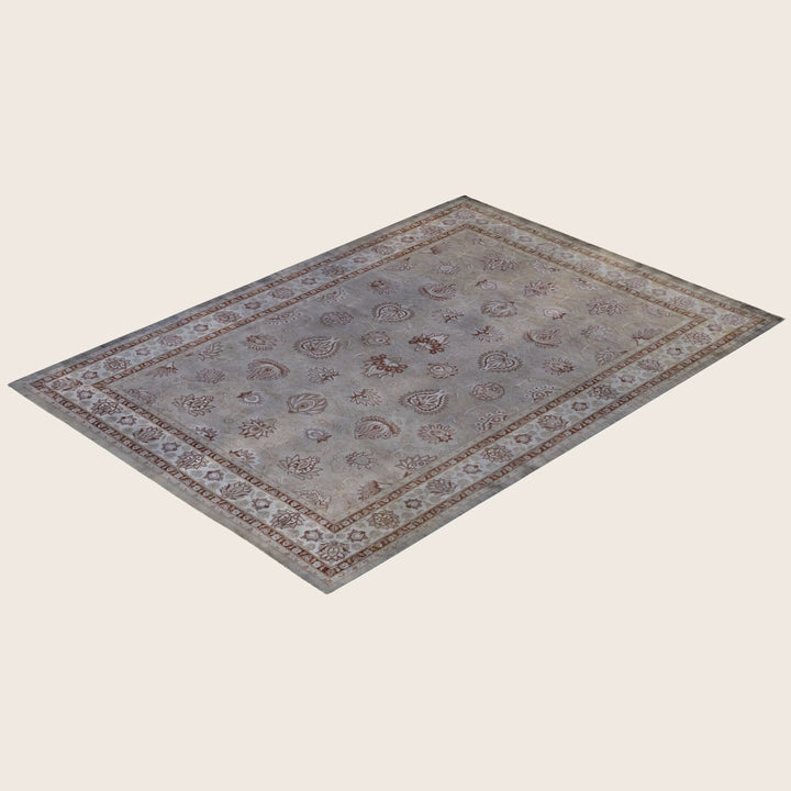 Grey Traditional Samsara Wool Rug - 4'7" x 6'6"