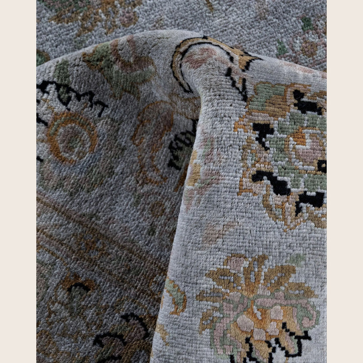 Grey Traditional Samsara Wool Rug - 3' x 5'1"