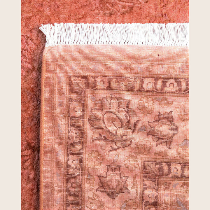 Pink Traditional Samsara Wool Rug - 4'7" x 6'9"