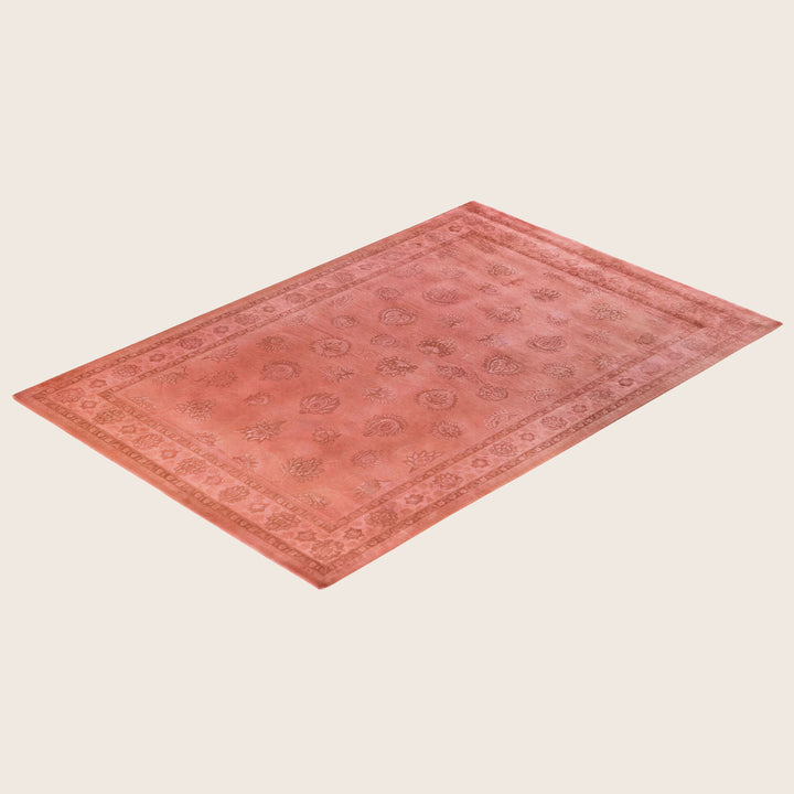 Pink Traditional Samsara Wool Rug - 4'7" x 6'9"