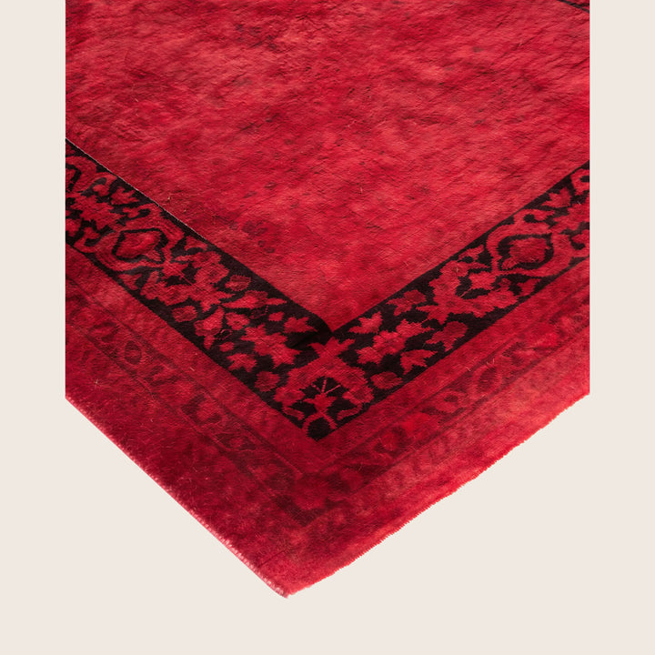Red Traditional Samsara Wool Runner - 2'8" x 12'3"