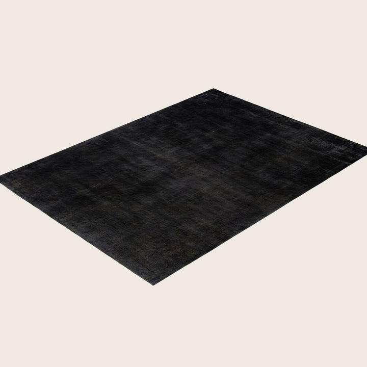 Black Traditional Samsara Wool Rug - 9'3" x 12'2"
