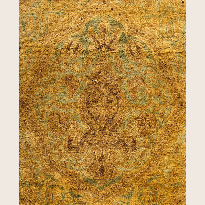 Gold Traditional Samsara Wool Rug - 6'3" x 9'