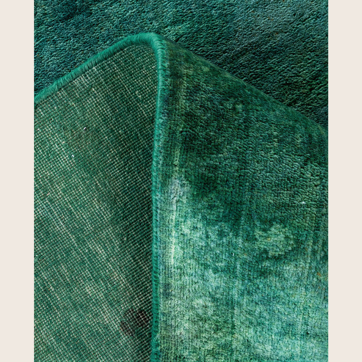 Green Traditional Samsara Wool Rug - 8'1" x 9'10"
