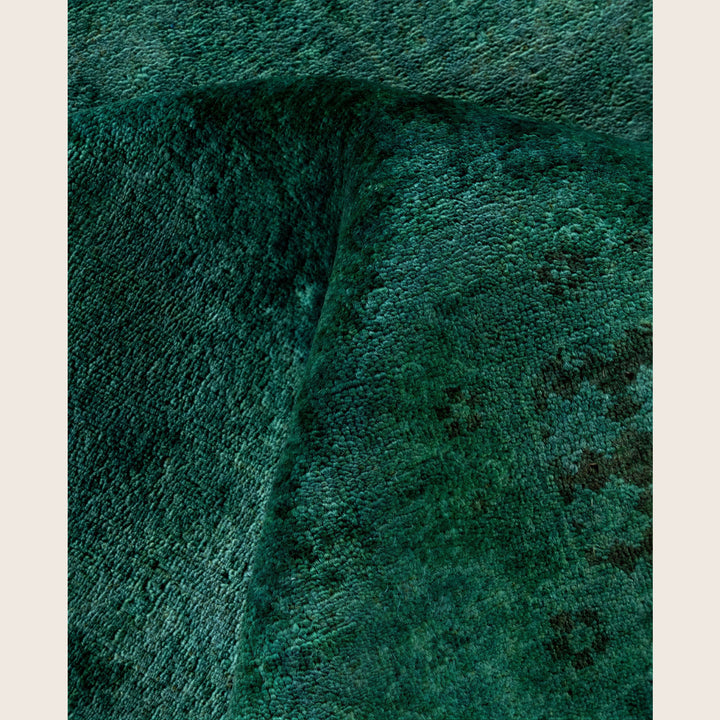 Green Traditional Samsara Wool Rug - 8'1" x 9'10"