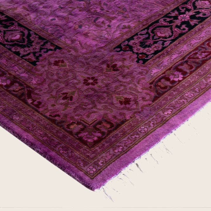 Purple Traditional Samsara Wool Runner - 3' x 9'1"
