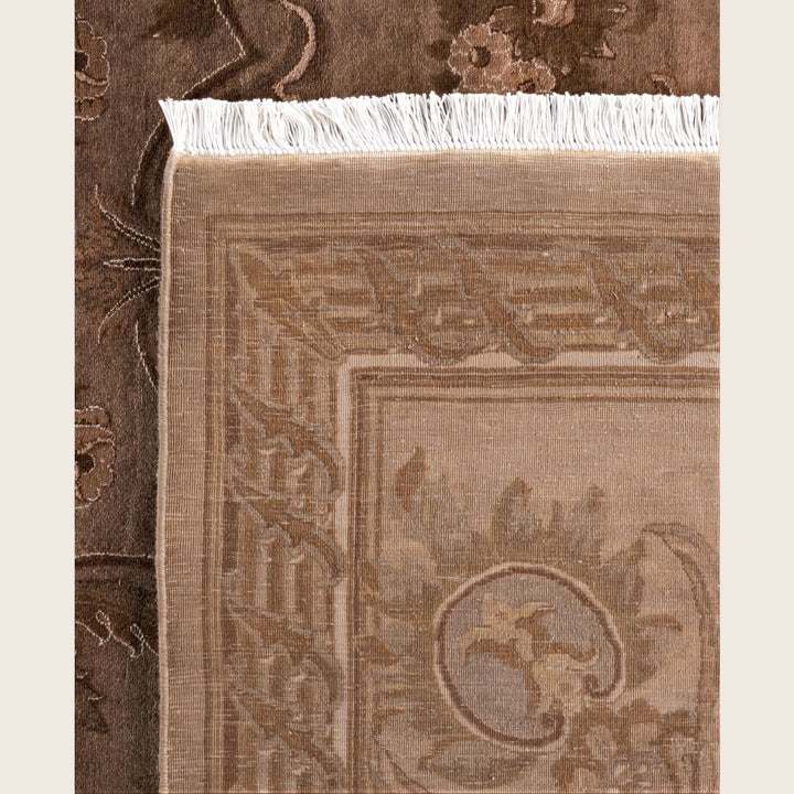 Beige Traditional Samsara Wool Rug - 8'2" x 11'4"