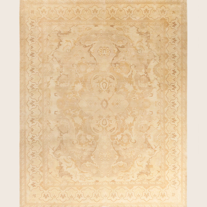 Ivory Traditional Samsara Wool Rug - 7'10" x 10'