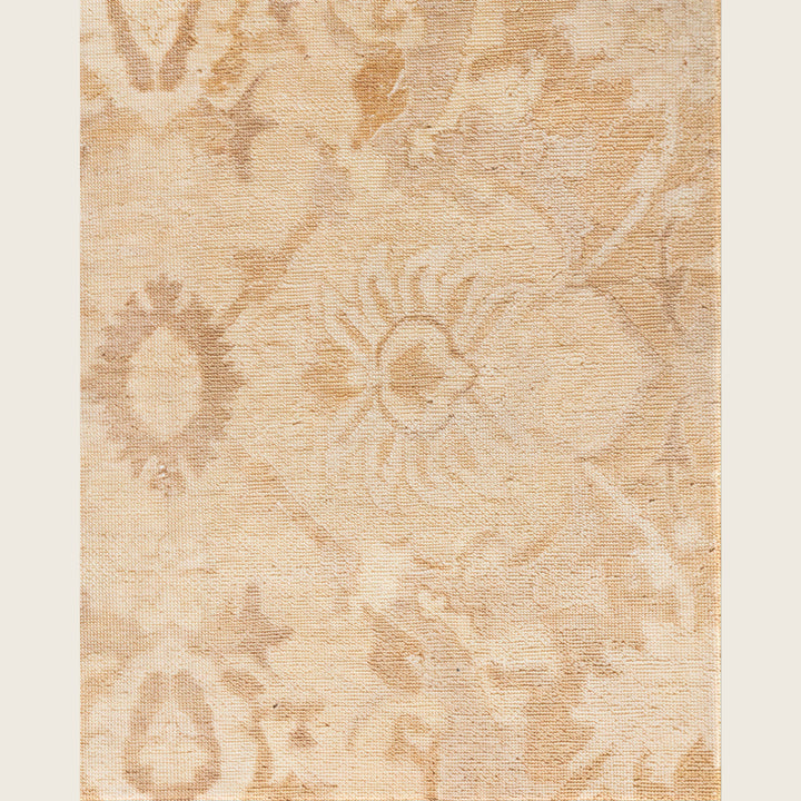 Ivory Traditional Samsara Wool Rug - 7'10" x 10'