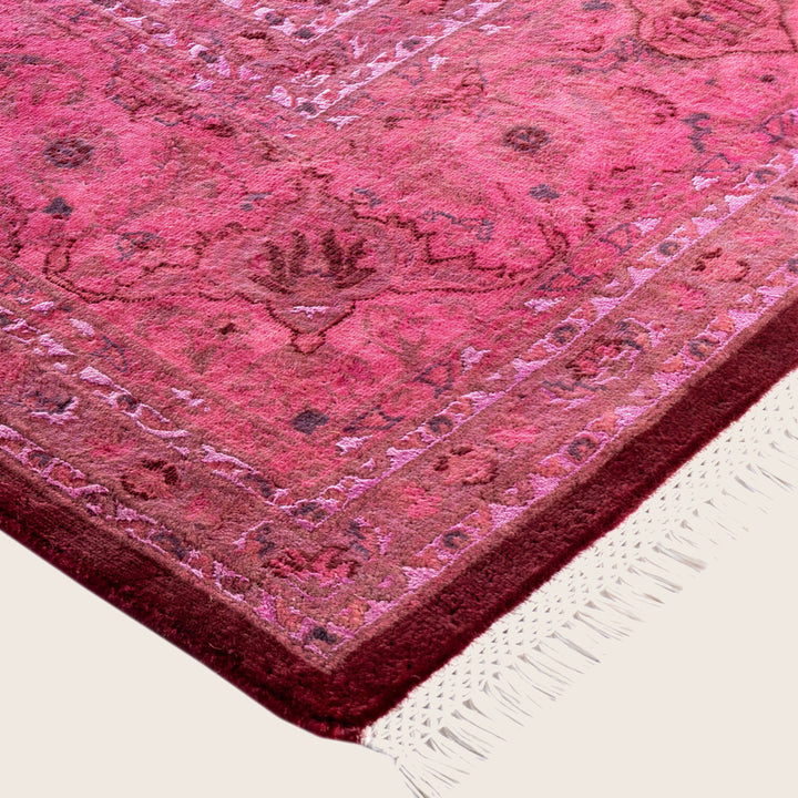 Pink Traditional Samsara Wool Rug - 8'1" x 10'5"