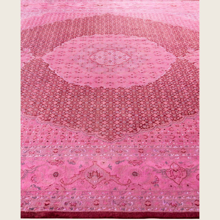 Pink Traditional Samsara Wool Rug - 8'1" x 10'5"
