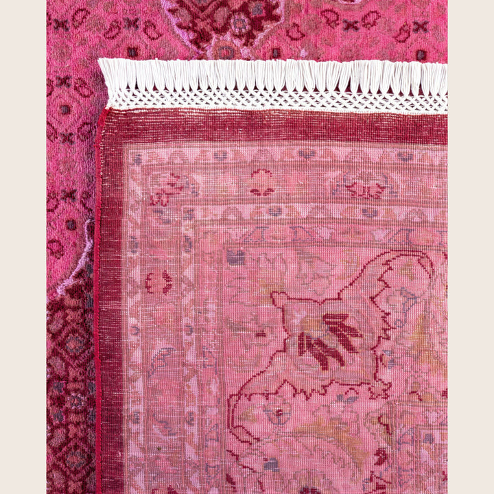 Pink Traditional Samsara Wool Rug - 8'1" x 10'5"