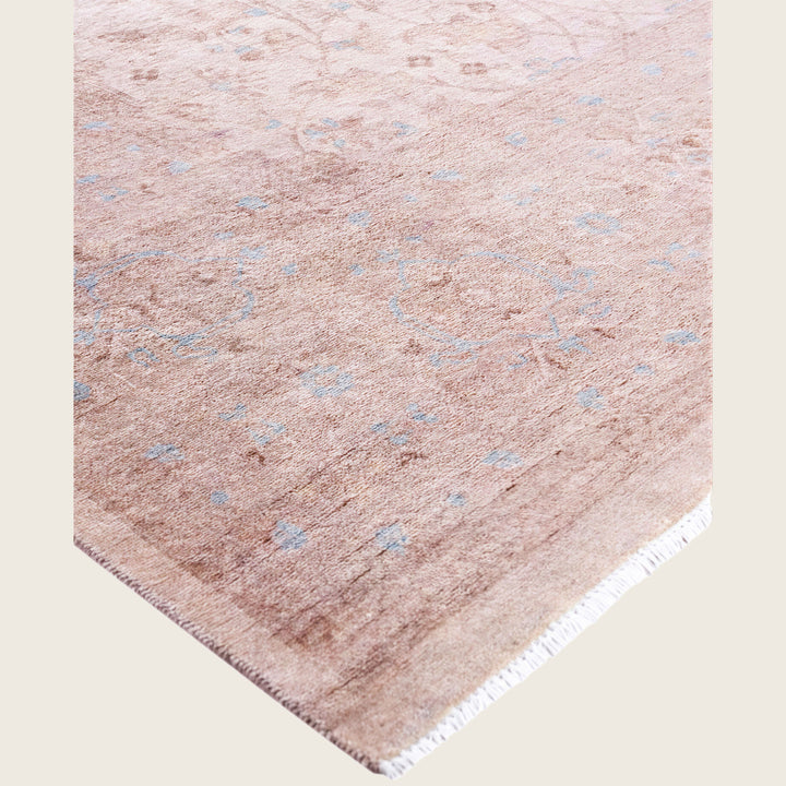 Beige Traditional Samsara Wool Rug - 8'11" x 11'9"