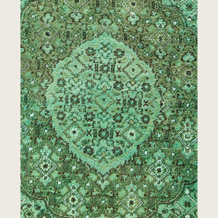 Green Traditional Samsara Wool Rug - 8'2" x 10'6"