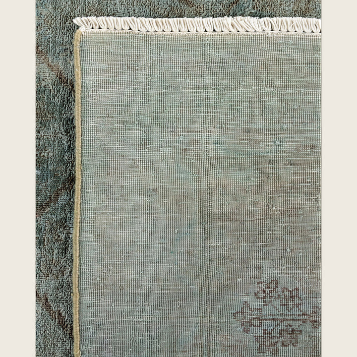 Grey Traditional Samsara Wool Rug - 6' x 8'10"