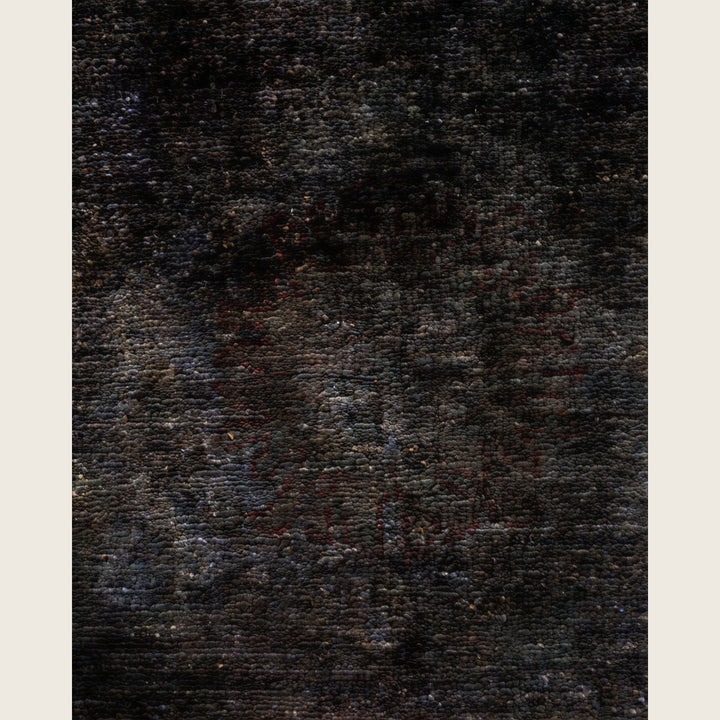 Black Traditional Samsara Wool Rug - 6' x 8'8"