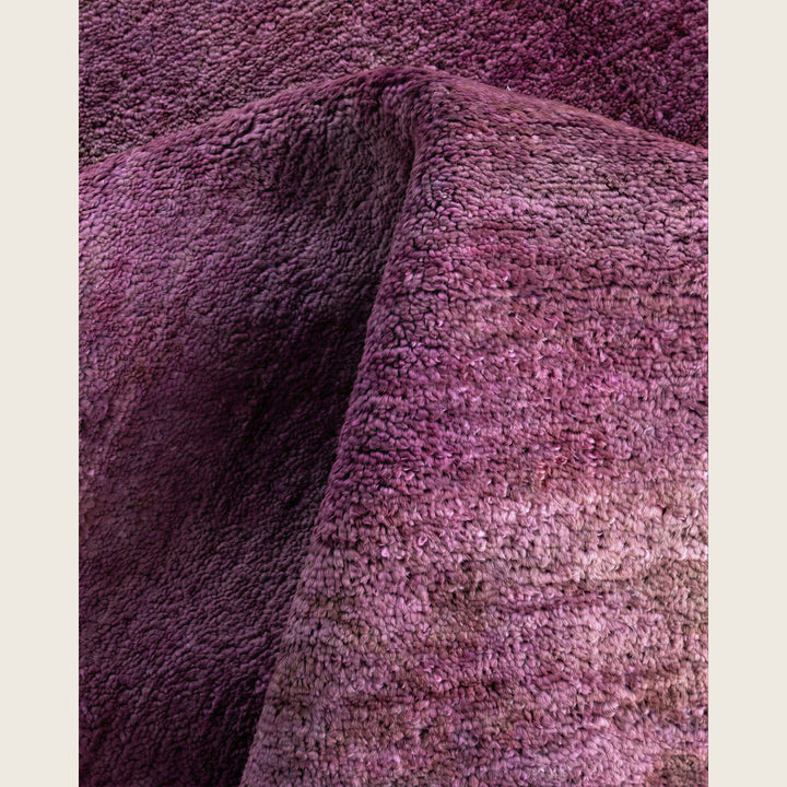 Pink Traditional Samsara Wool Rug - 6' x 8'10"