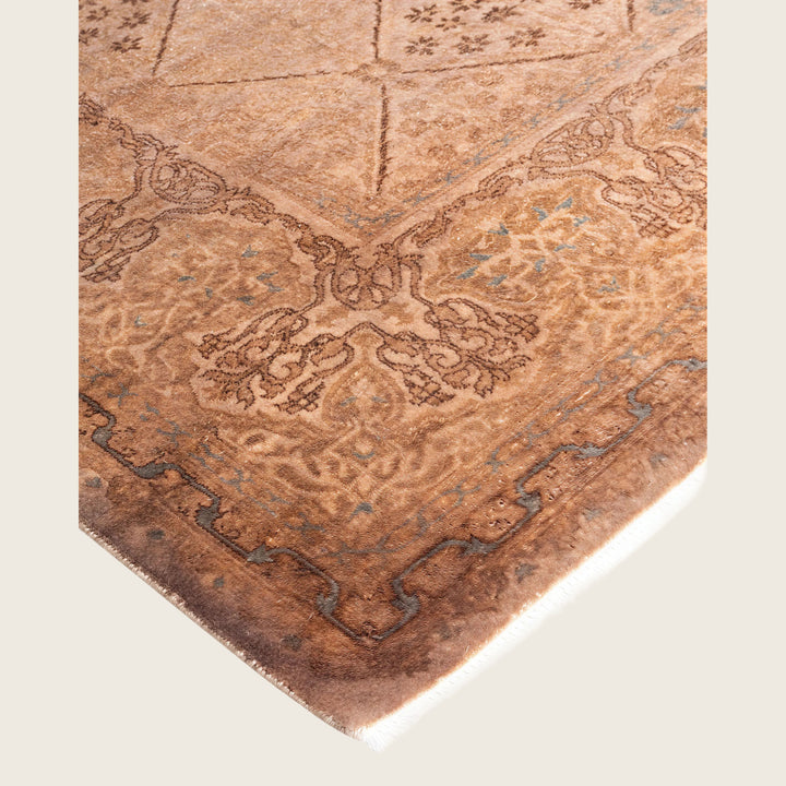Beige Traditional Samsara Wool Rug - 5'3" x 7'8"