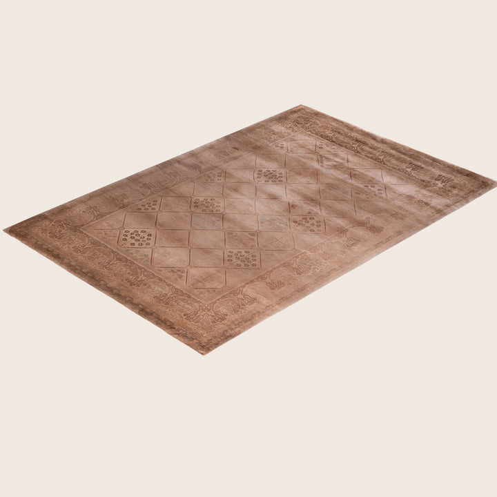 Beige Traditional Samsara Wool Rug - 5'3" x 7'8"