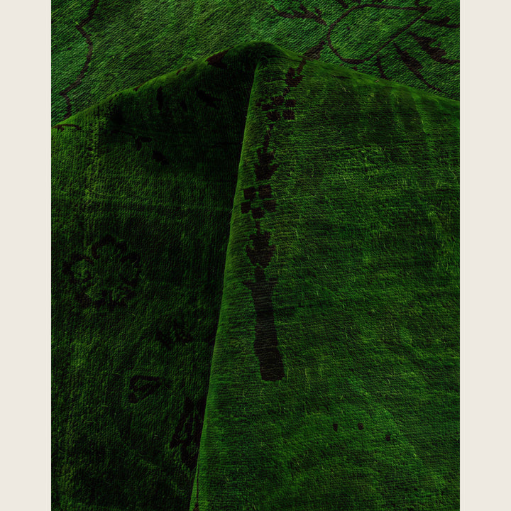 Green Traditional Samsara Wool Rug - 6'2" x 8'10"