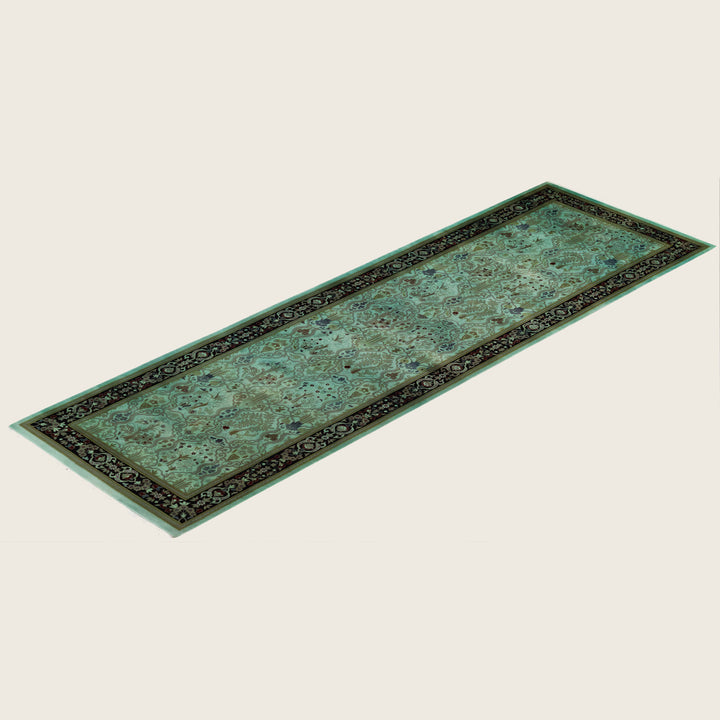 Green Traditional Samsara Wool Runner - 2'6" x 8'1"