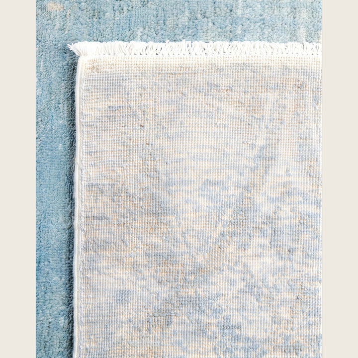 Grey Traditional Samsara Wool Rug - 5'10" x 9'3"
