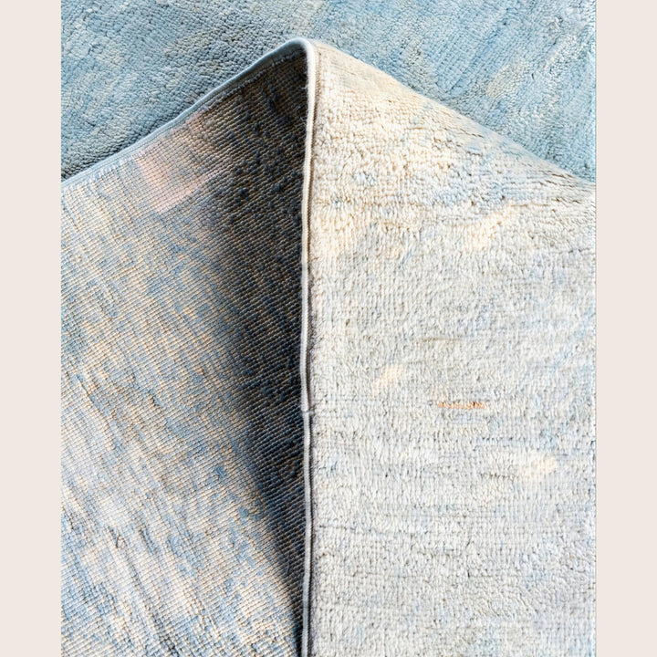 Grey Traditional Samsara Wool Rug - 5'10" x 9'3"