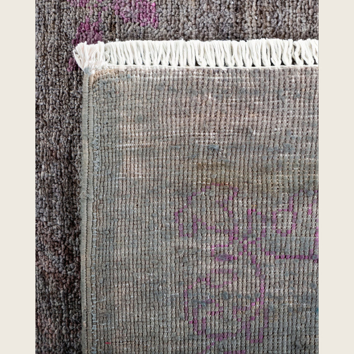 Grey Traditional Samsara Wool Rug - 9'1" x 11'9"